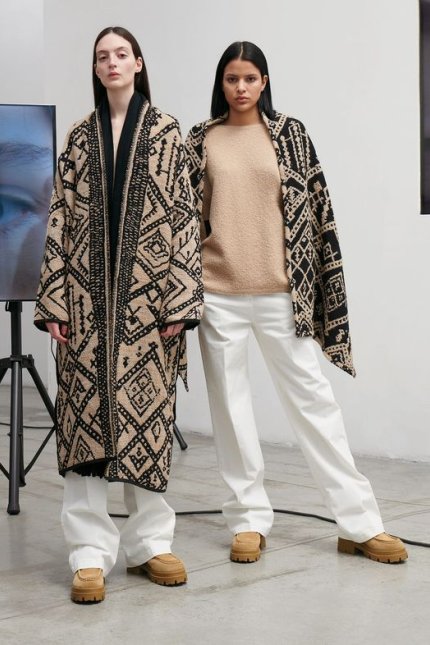 Alpha Studio vest winter 2022