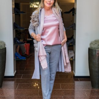 Anneclaire vest top shawl seductive pantalon natan schoenen  najaar winter 2018 2019