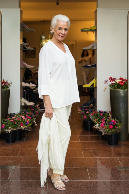 Fabiana Filippi blouse pantalon shawl slippers voorjaar lente zomer 2019 hb mode