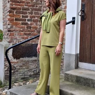 FFC outfit groen blouse pantalon pullover zomer 2022 HB MODE-min
