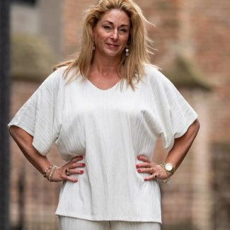 Le Tricot Perugia outfit trui pantalon licht voorjaar lente zomer 2024_2