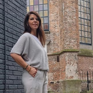 Le Tricot Perugia trui pantalon licht grijs lichtgrijs voorjaar lente zomer 2024_2