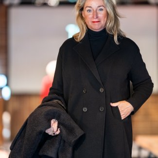 Marc Cain mantel pantalon laars Anneclaire vest Alpha Studio kol winter 2024-2025_4