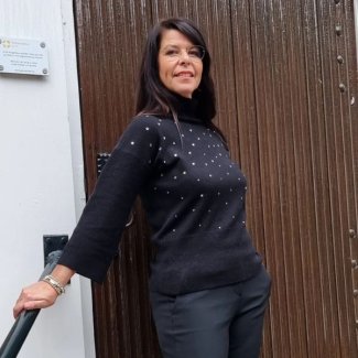 Marc Cain mantel en laars, Anneclaire pullover en Seductive pantalon 