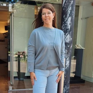FFC pullover en vest met jeans van Marc Cain