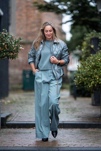 Peserico-pullover-jack-broek-zeegroen-1