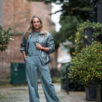 Peserico-pullover-jack-broek-zeegroen-3