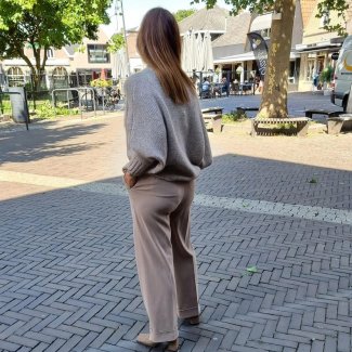 peserico trui pantalon ton sur ton winter 2022